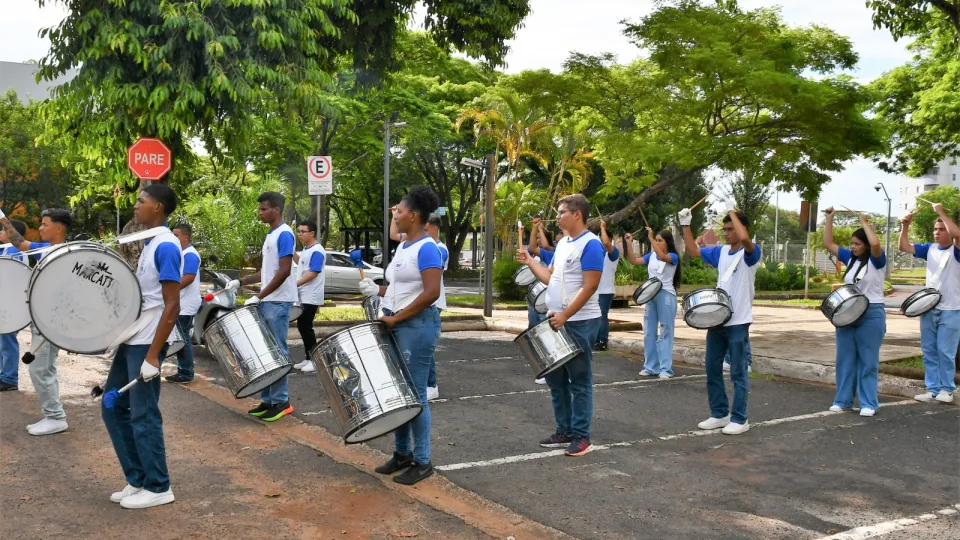 Fanfarra Cleonaldo Brasileiro de Alvarenga, da cidade de Campina Verde (Milton Santos)