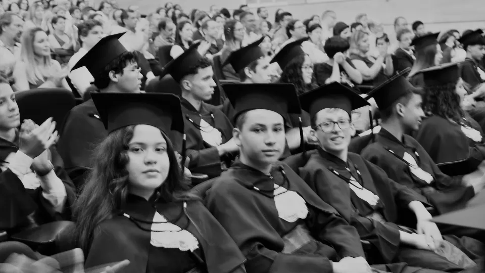 Cerimônia Simbólica de Colação de Grau dos estudantes dos 9º anos da Eseba (Milton Santos)