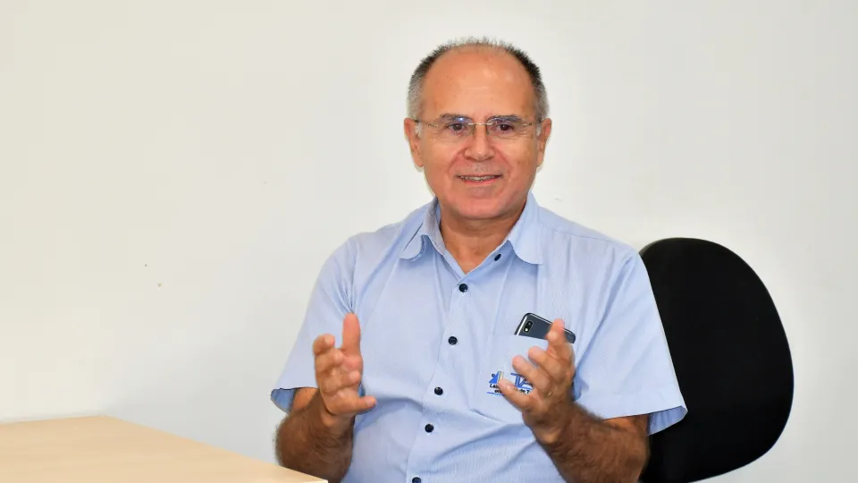 Presidente da Fapemig, Carlos Alberto Arruda de Oliveira, visita laboratórios da UFU  (Milton Santos)