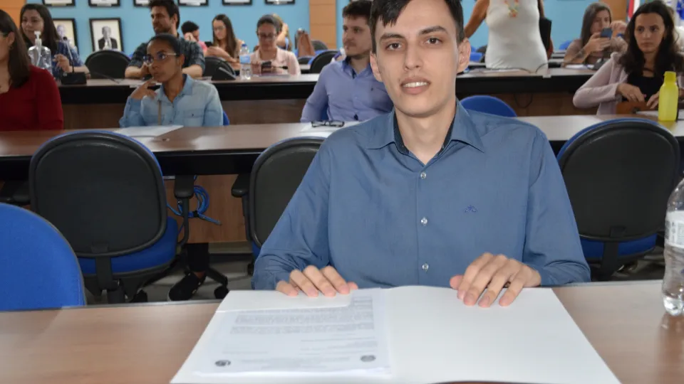 Cerimônia de Posse de servidores técnicos administrativos em educação e docentes da UFU. (Foto: Milton Santos)