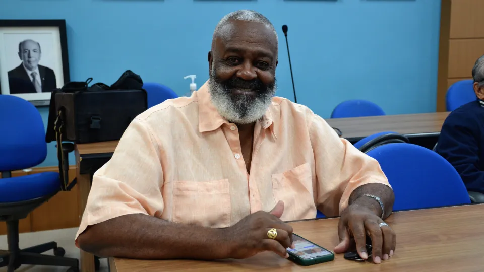 Homenagem aos servidores aposentados da UFU (Milton Santos)