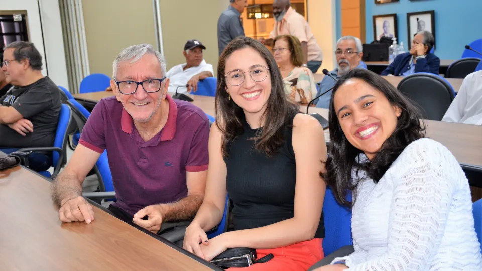 Homenagem aos servidores aposentados da UFU (Milton Santos)
