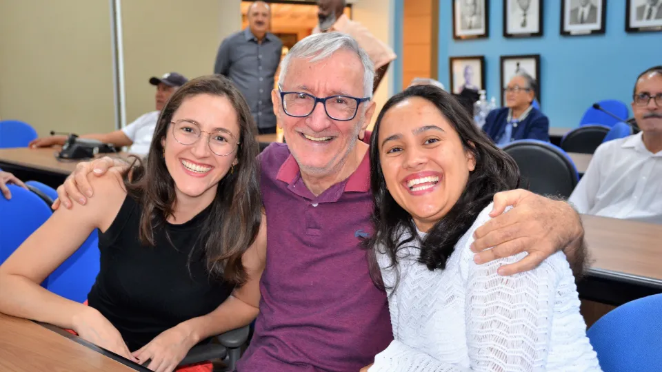 Homenagem aos servidores aposentados da UFU (Milton Santos)