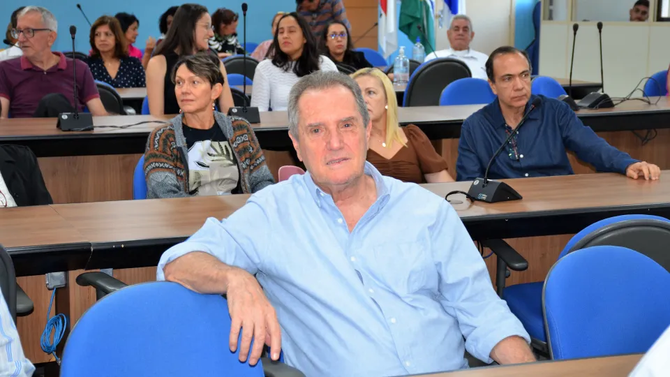 Homenagem aos servidores aposentados da UFU (Milton Santos)