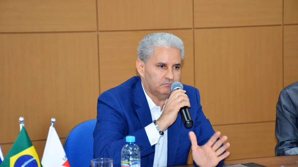 Homenagem aos servidores aposentados da UFU (Milton Santos)