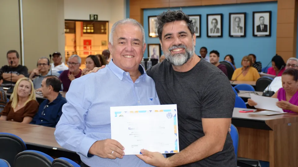 Homenagem aos servidores aposentados da UFU (Milton Santos)