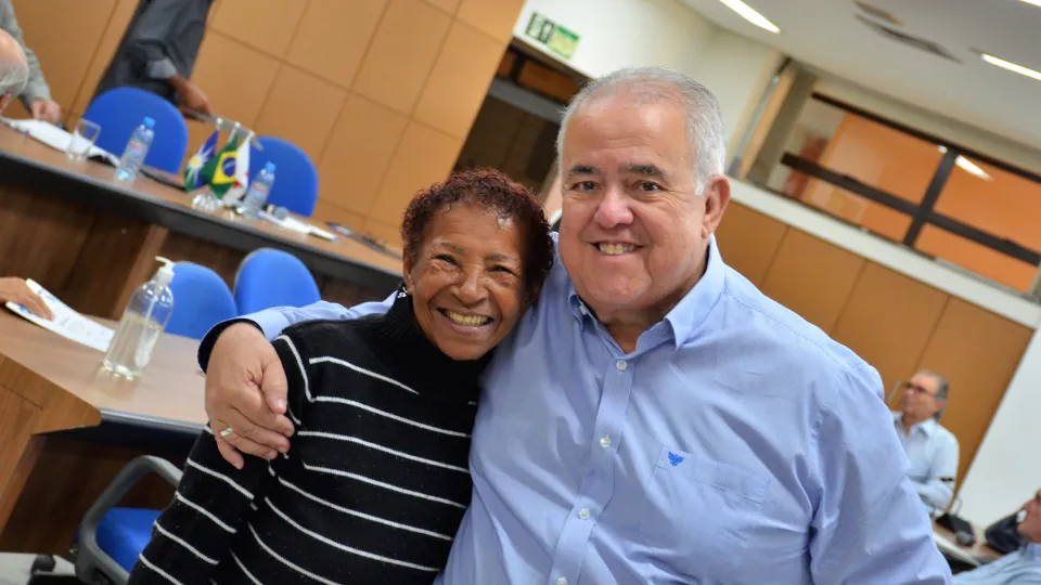 Homenagem aos servidores aposentados da UFU (Milton Santos)