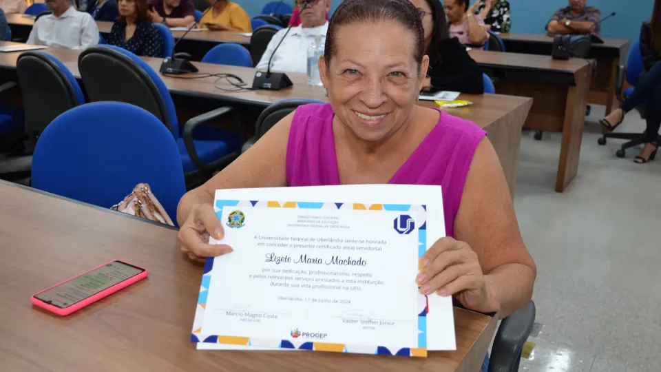 Homenagem aos servidores aposentados da UFU (Milton Santos)