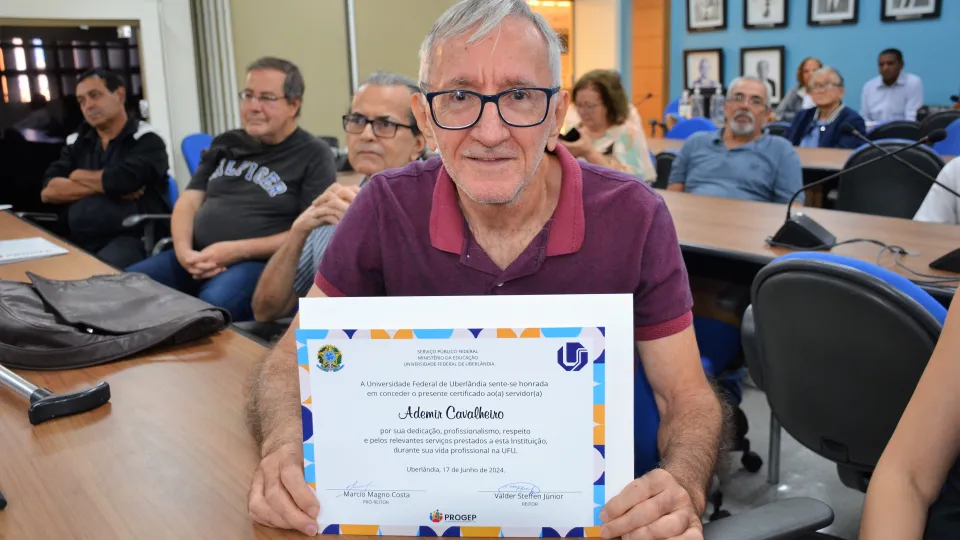 Homenagem aos servidores aposentados da UFU (Milton Santos)