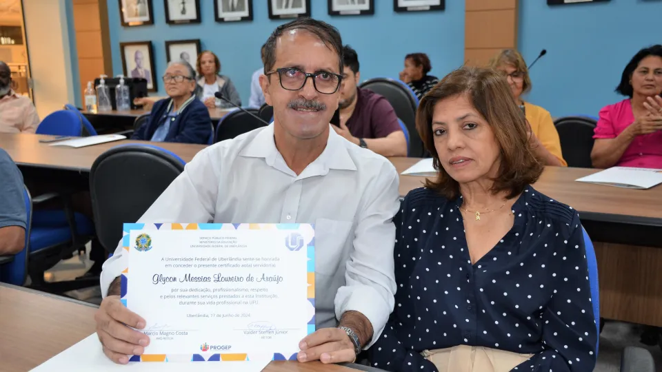 Homenagem aos servidores aposentados da UFU (Milton Santos)