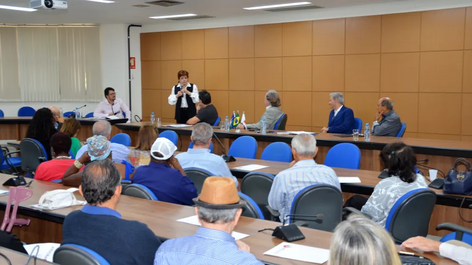 Homenagem aos servidores aposentados da UFU (Milton Santos)