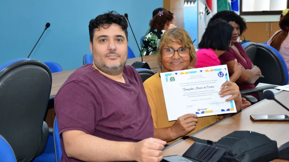 Homenagem aos servidores aposentados da UFU (Milton Santos)