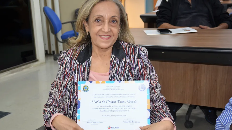 Homenagem aos servidores aposentados da UFU (Milton Santos)