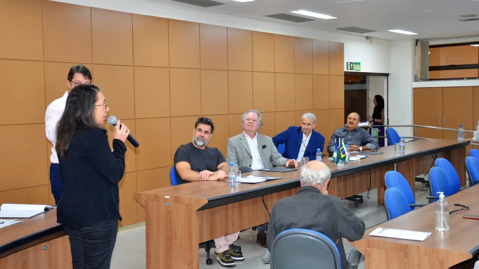 Homenagem aos servidores aposentados da UFU (Milton Santos)