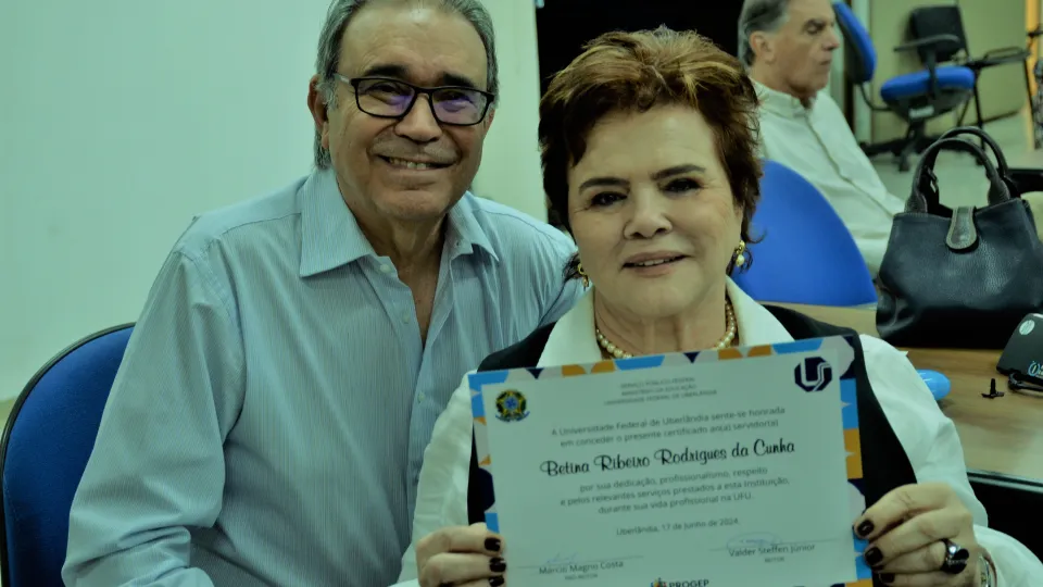 Homenagem aos servidores aposentados da UFU (Milton Santos)