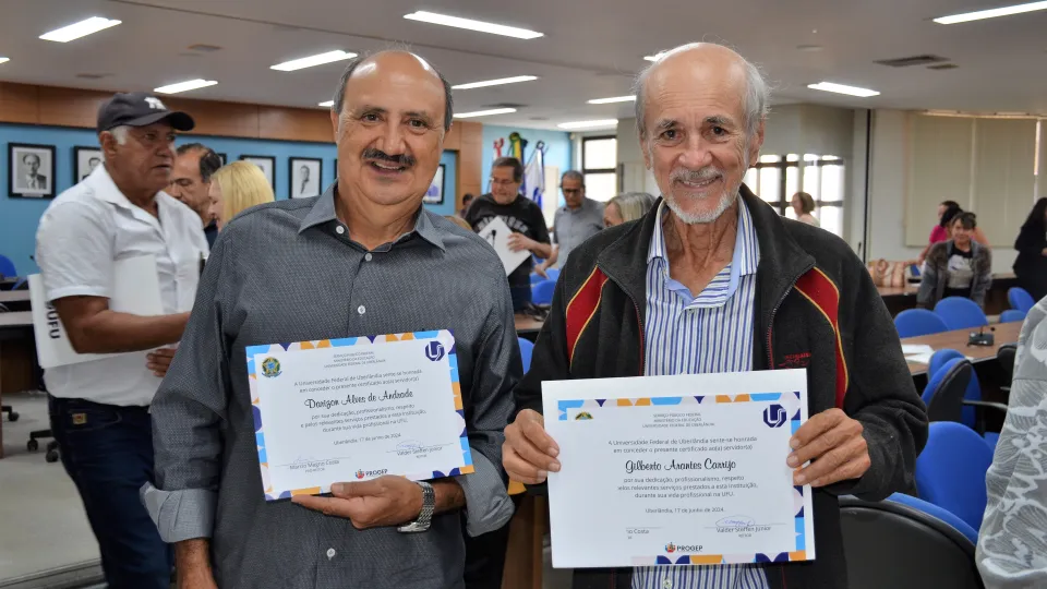 Homenagem aos servidores aposentados da UFU (Milton Santos)
