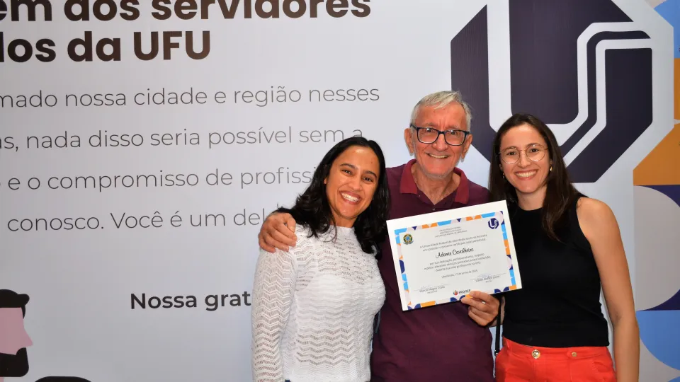 Homenagem aos servidores aposentados da UFU (Milton Santos)