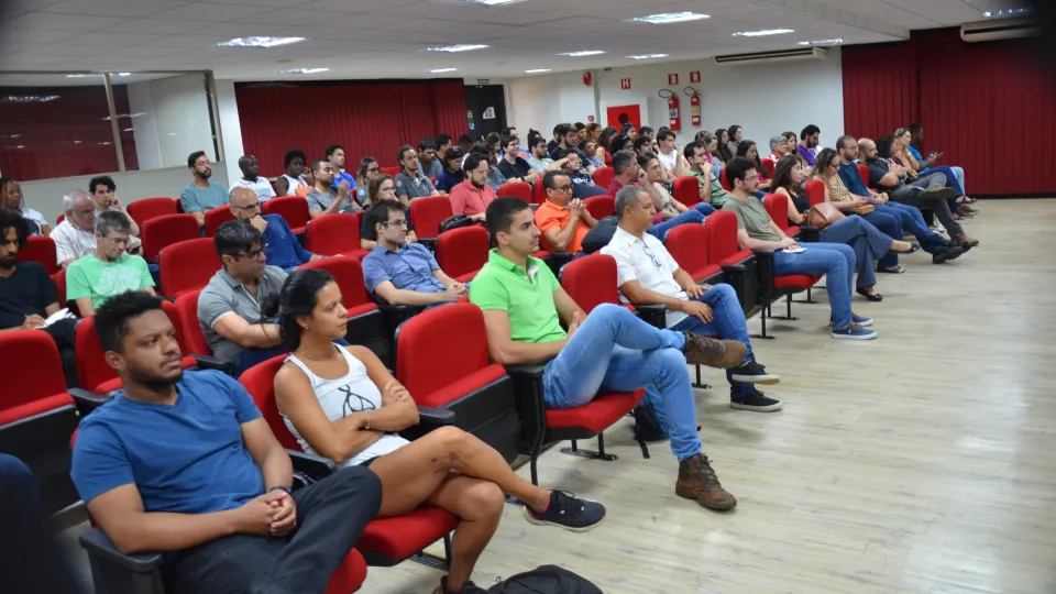 Aula Inaugural da Pós