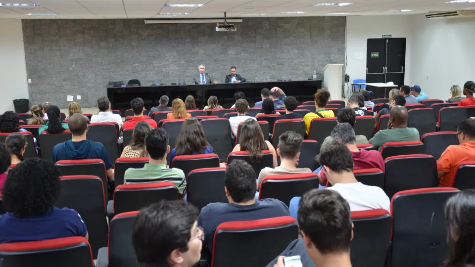 Aula Inaugural da Pós