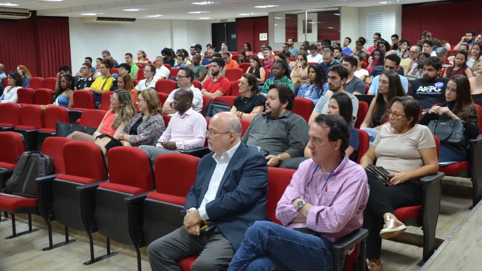 Aula Inaugural da Pós