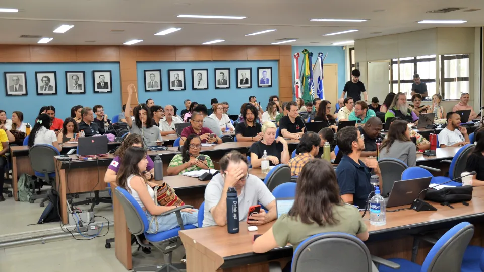 Seminário sobre inteligência artificial e educação (Foto: Milton Santos)
