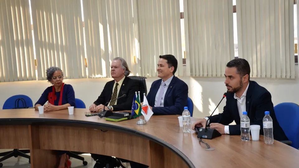 Seminário sobre inteligência artificial e educação (Foto: Milton Santos)