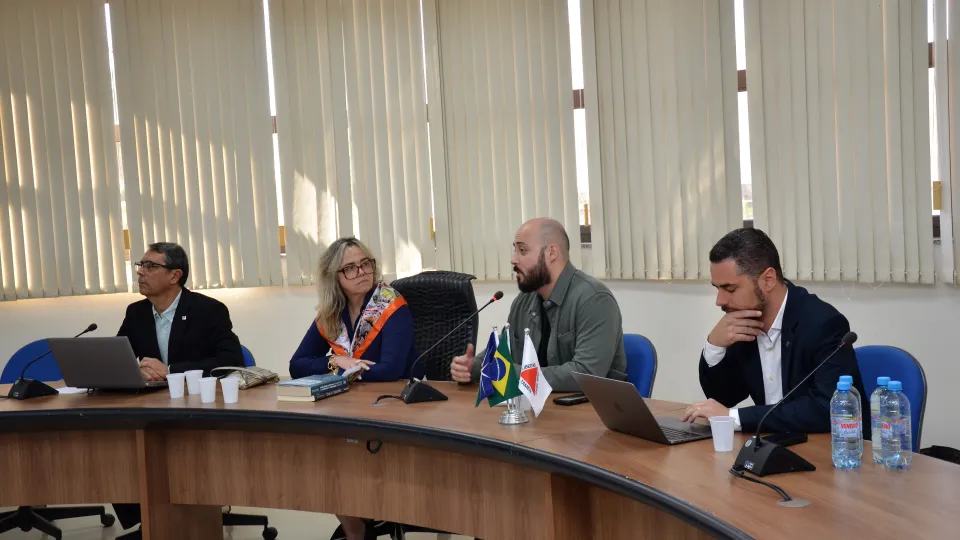 Seminário sobre inteligência artificial e educação (Foto: Milton Santos)