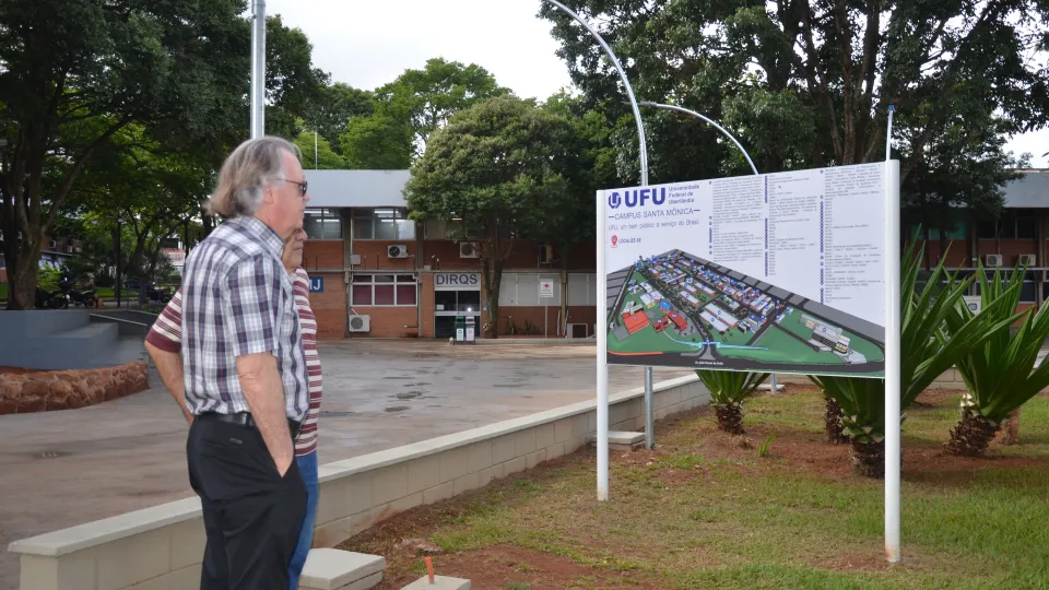 Prefeitura Universitária entrega obras à comunidade