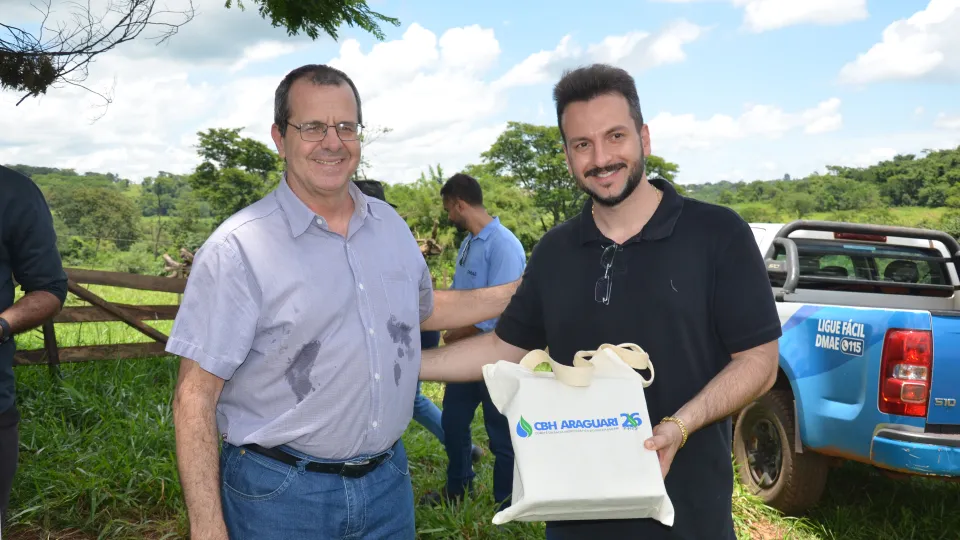 Prefeitura Universitária entrega obras à comunidade