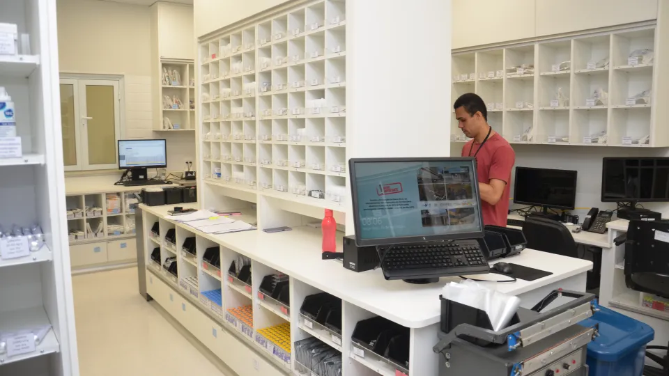 Solenidade de início do atendimento do bloco 8DJU do Hospital de Clínicas (HC/UFU) (Milton Santos)