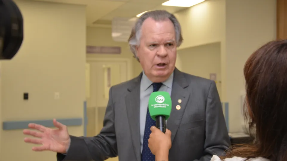 Solenidade de início do atendimento do bloco 8DJU do Hospital de Clínicas (HC/UFU) (Milton Santos)