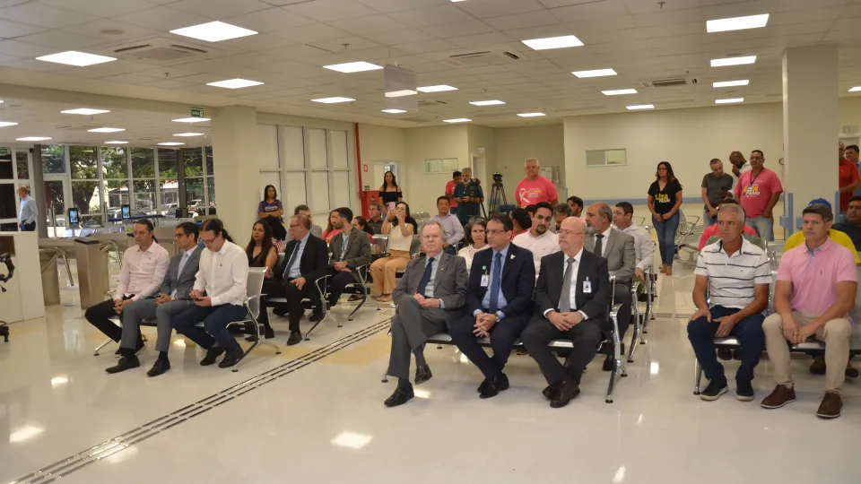 Solenidade de início do atendimento do bloco 8DJU do Hospital de Clínicas (HC/UFU) (Milton Santos)