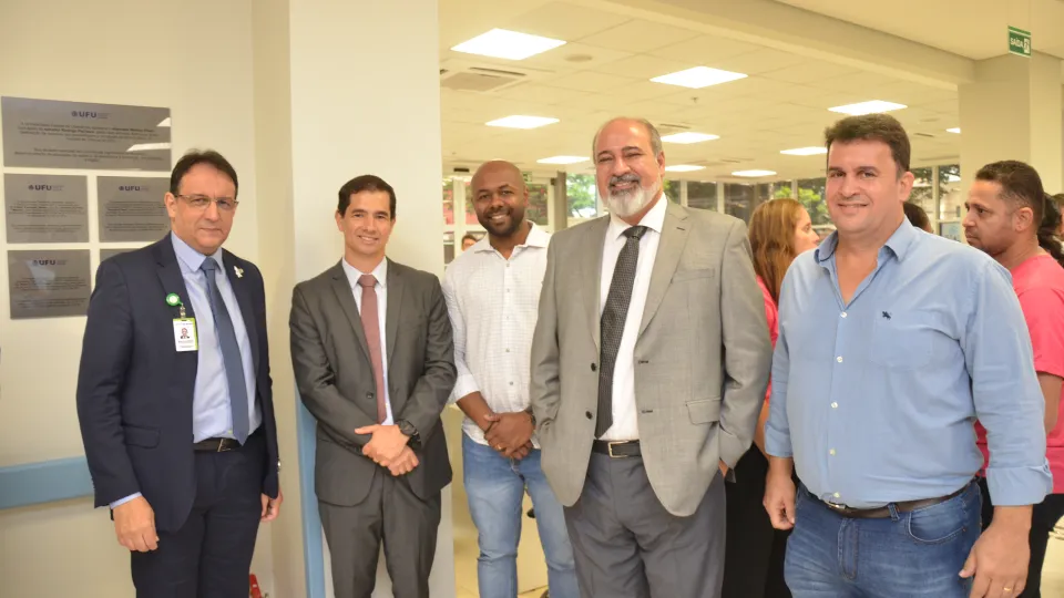 Solenidade de início do atendimento do bloco 8DJU do Hospital de Clínicas (HC/UFU) (Milton Santos)