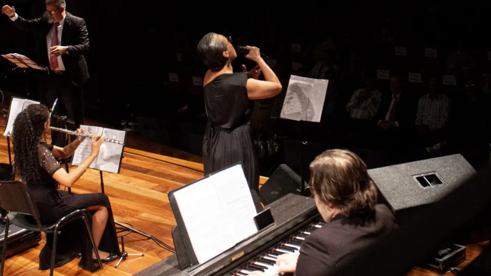Inauguração do Teatro da UFU. (Foto: Luiza Anselmo)