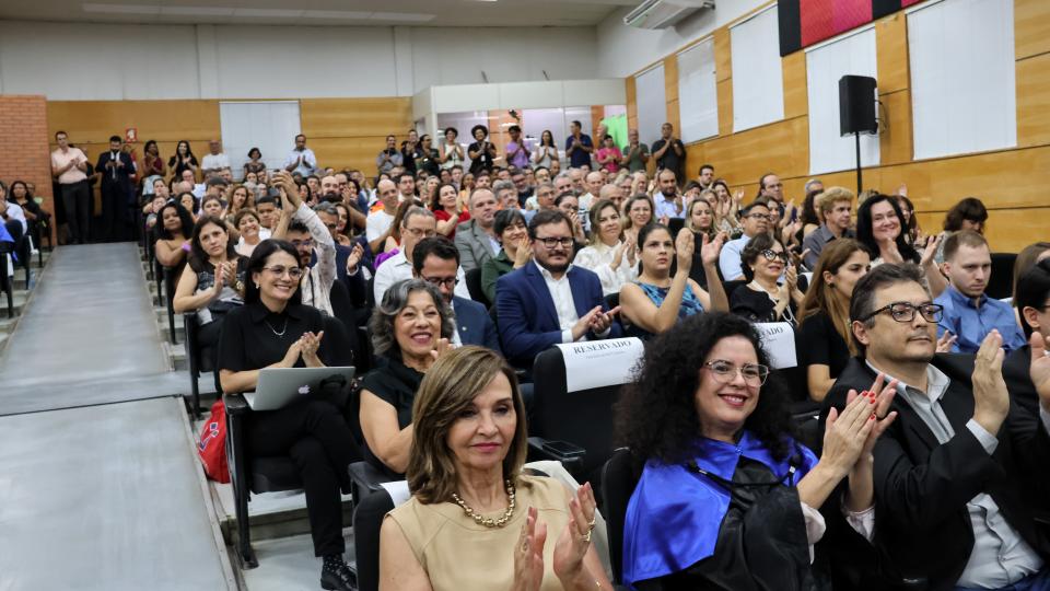 Cerimônia de posse de Carlos Henrique de Carvalho no cargo de reitor da UFU (foto: Marco Cavalcanti)