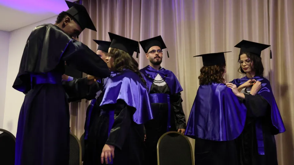 Graduandos do Campus Patos de Minas colam grau | Comunica UFU