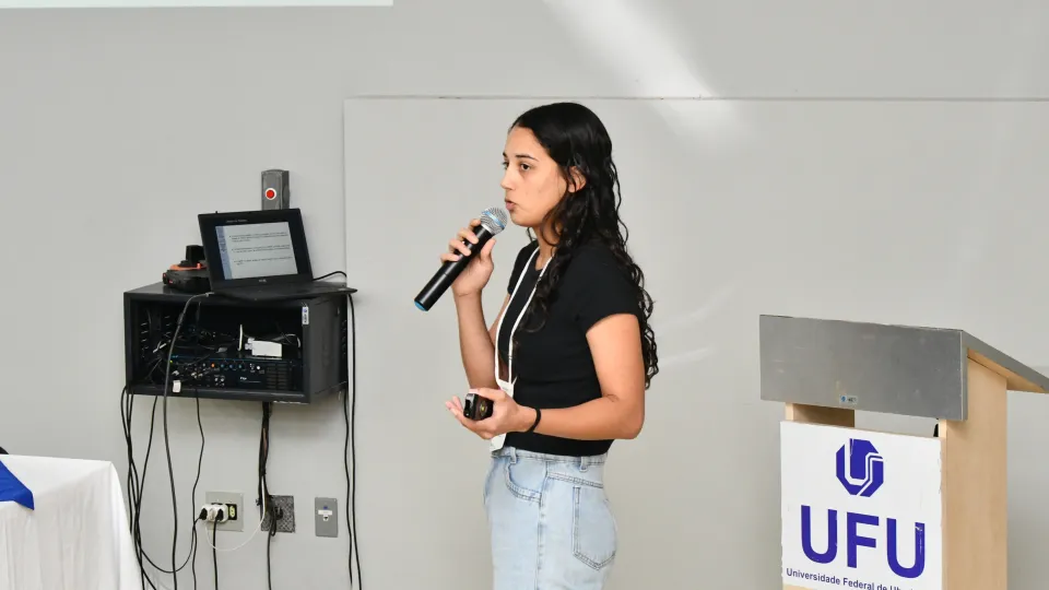 1° Workshop de Matemática da UFU (Milton Santos)