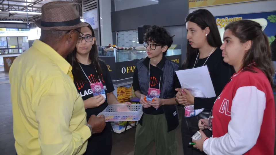 Mostra ‘A ciência está aqui', no Terminal Central de Uberlândia (foto: Milton Santos)