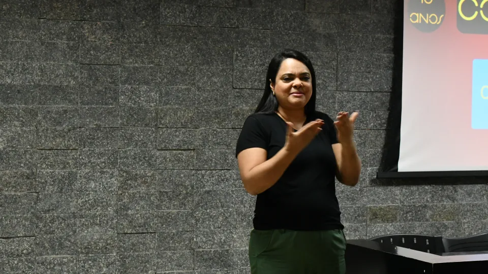 'Contraponto' do programa 'Trocando em Miúdos' completa 10 anos com gravação especial 