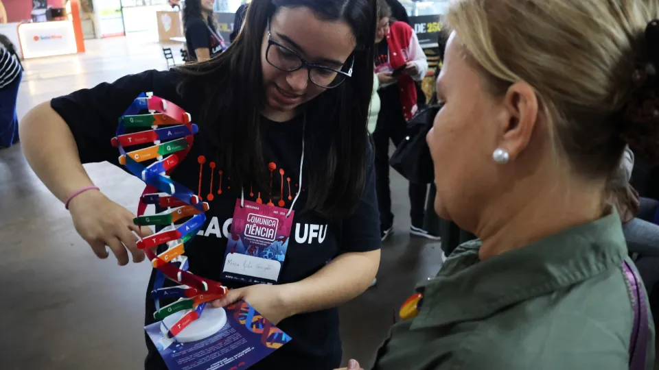 A mostra "A ciência está aqui" faz parte do Comunica Ciência, encontro promovido pela Universidade Federal de Uberlândia (UFU) e que reúne pesquisadores e comunicadores (foto: Marco Cavalcanti)