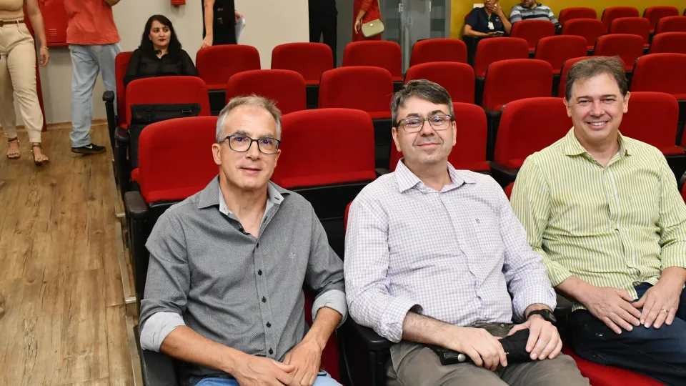 Homenagem ao ex-reitor da UFU Nestor Barbosa de Andrade (Fotos: Milton Santos) 