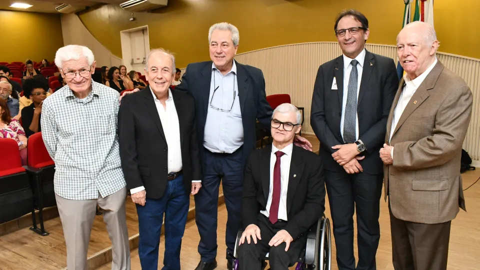 Homenagem ao ex-reitor da UFU Nestor Barbosa de Andrade (Fotos: Milton Santos) 