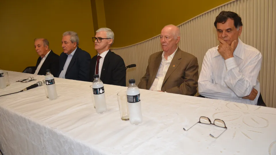 Homenagem ao ex-reitor da UFU Nestor Barbosa de Andrade (Fotos: Milton Santos) 