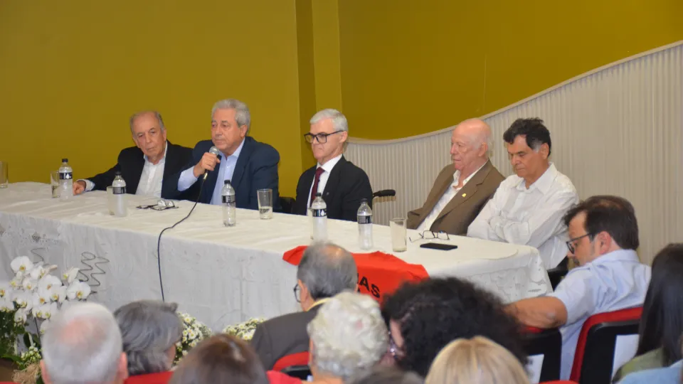 Homenagem ao ex-reitor da UFU Nestor Barbosa de Andrade (Fotos: Milton Santos) 