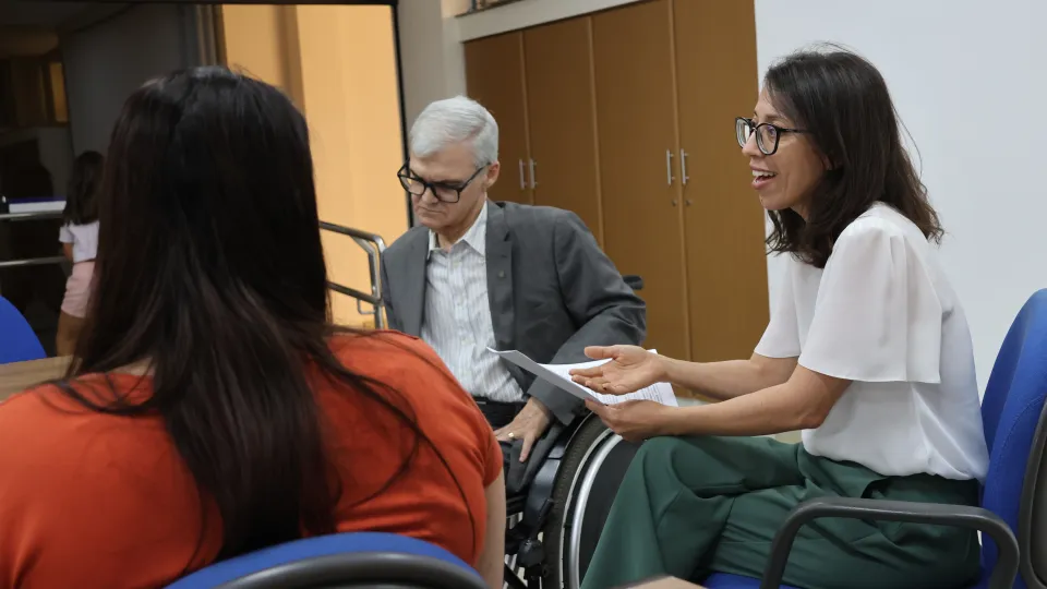 Entrega da minuta da comissão de inclusão e acessibilidade  (foto: Marco Cavalcanti)