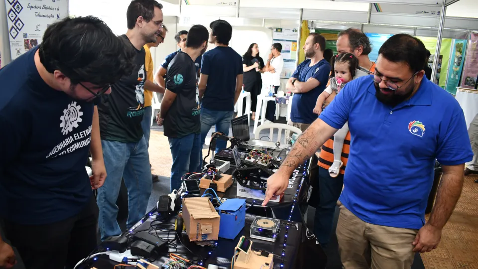 Mostra de projetos do I Encontro de Extensão da Pós-Graduação da UFU (Fotos: Milton Santos)