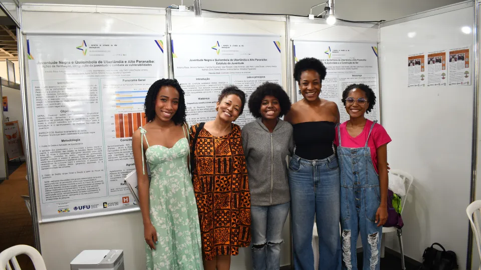 Mostra de projetos do I Encontro de Extensão da Pós-Graduação da UFU (Fotos: Milton Santos)