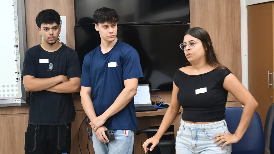 Os alunos do programa de Estudantes-Convênio de Português como Lingua Estrangeira/ Foto: Milton Santos