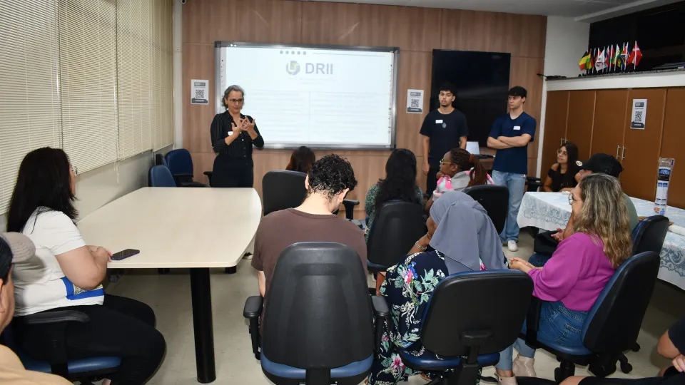 Os alunos do programa de Estudantes-Convênio de Português como Lingua Estrangeira/ Foto: Milton Santos