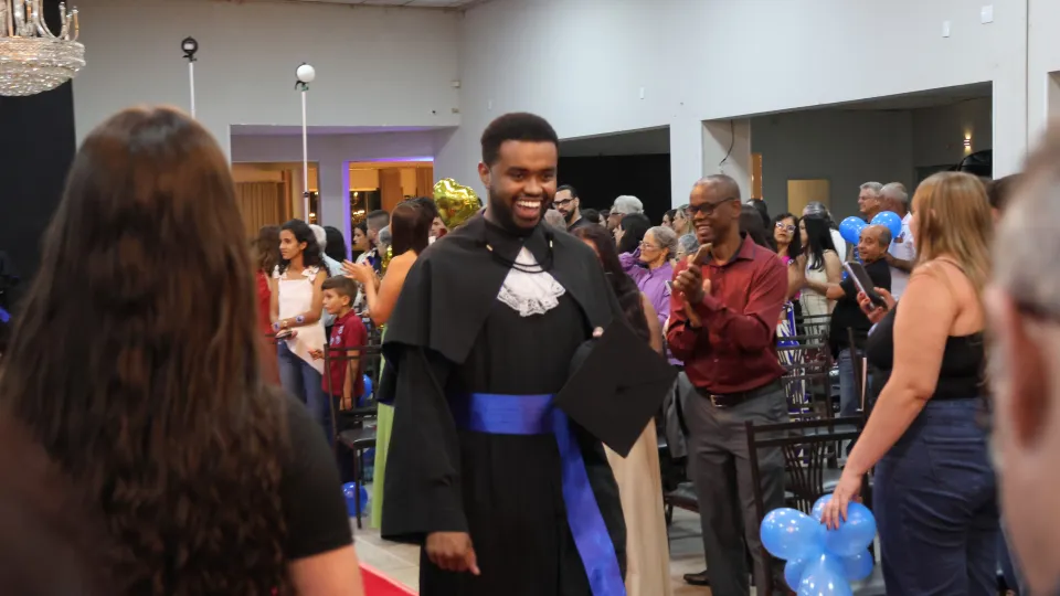 Colaram Grau 20 alunos de três cursos de graduação (foto: Marco Cavalcanti)